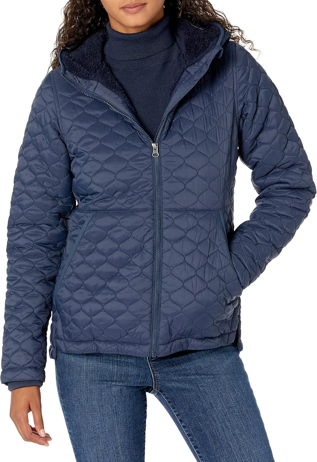 Amazon Essentials Women's Lightweight Quilted Full-Zip Water-Resistant Sherpa-Lined Hooded Puffer Jacket